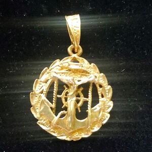 Diamond-Cut Leaf Frame Jesus Christ Crucifix Mariner Anchor pendant 14k gold.